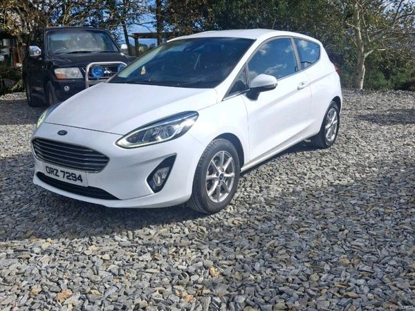 Ford Fiesta Hatchback, Petrol, 2019, White