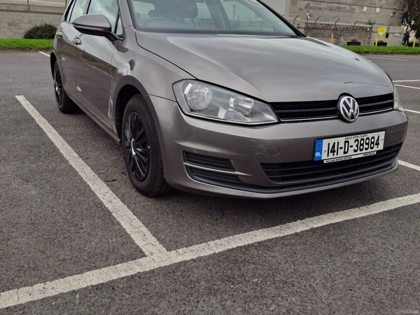 Volkswagen Golf Hatchback, Petrol, 2014, Bronze