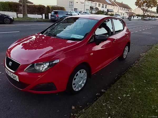 SEAT Ibiza Hatchback, Petrol, 2009, Red