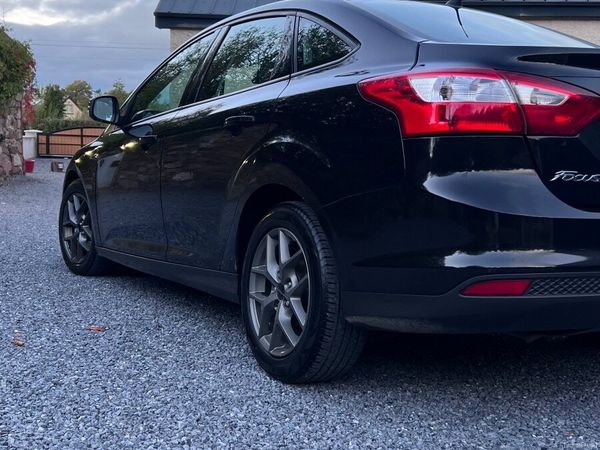 Ford Focus Saloon, Diesel, 2013, Black