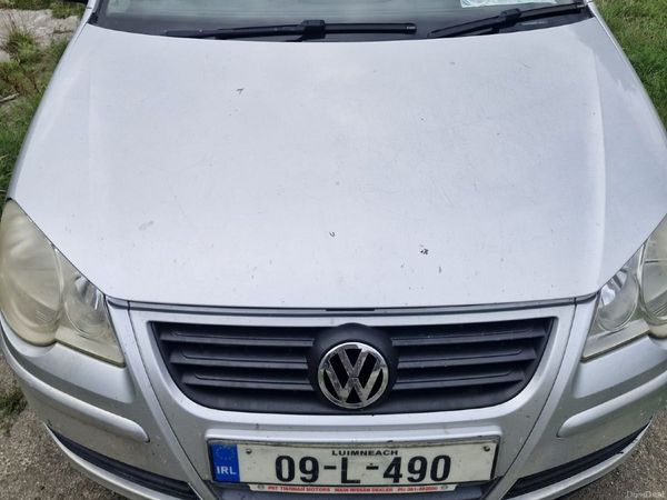 Volkswagen Polo Hatchback, Diesel, 2009, Silver