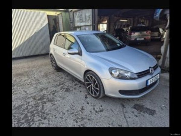 Volkswagen Golf Hatchback, Petrol, 2011, Silver