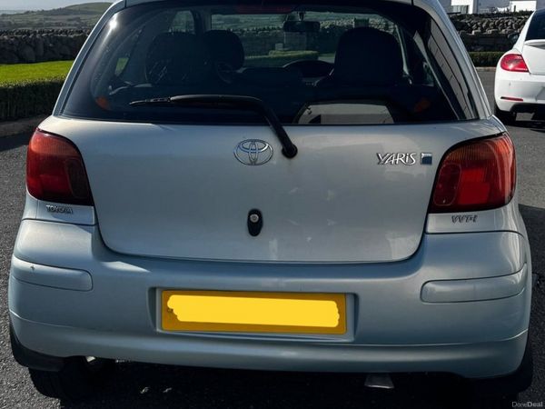 Toyota Yaris Hatchback, Petrol, 2005, Blue