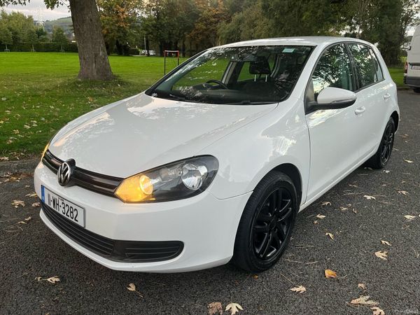 Volkswagen Golf Hatchback, Petrol, 2011, White
