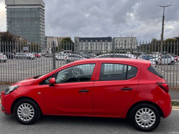 Opel Corsa Hatchback, Petrol, 2015, Red
