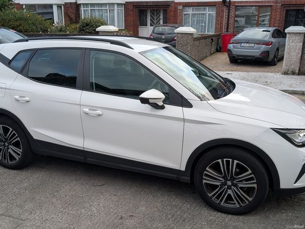 SEAT Arona SUV, Petrol, 2024, White