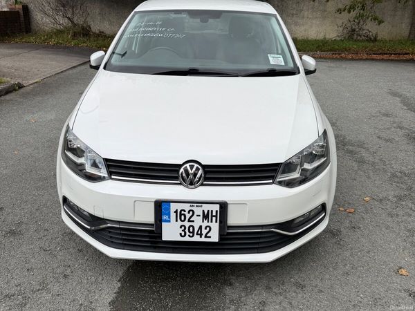 Volkswagen Polo Hatchback, Petrol, 2016, White