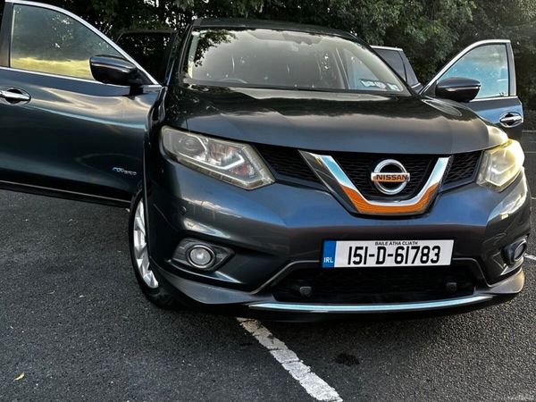 Nissan X-Trail SUV, Petrol Hybrid, 2015, Blue
