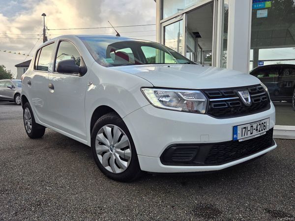 Dacia Sandero Hatchback, Petrol, 2017, White