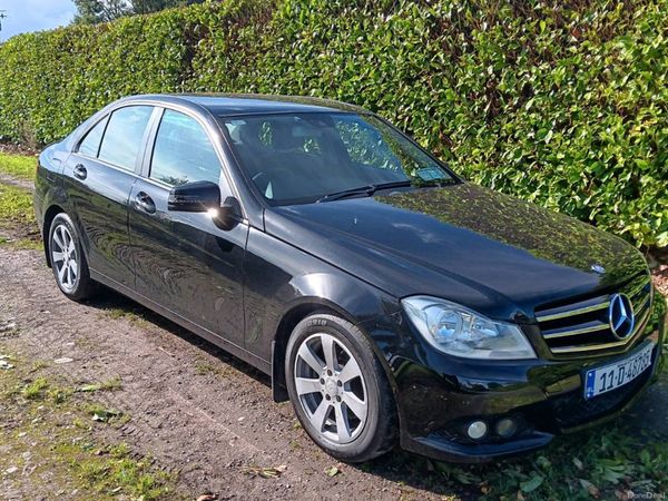 Mercedes-Benz C-Class Saloon, Diesel, 2011, Black