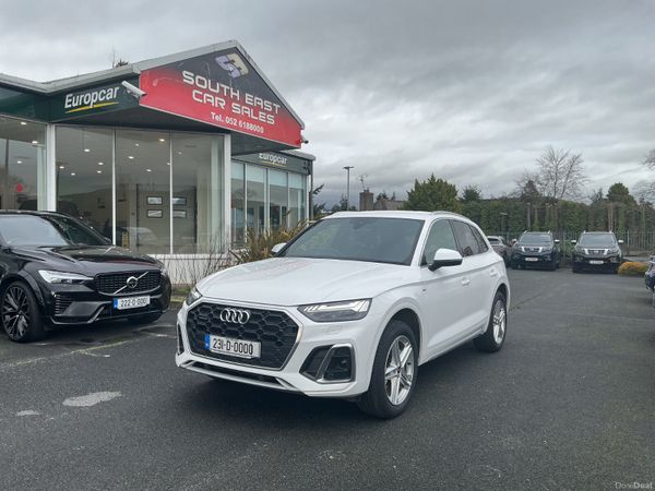 Audi Q5 SUV, Petrol Hybrid, 2023, White