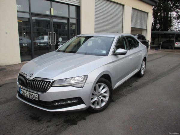 Skoda Superb Saloon, Diesel, 2023, Grey