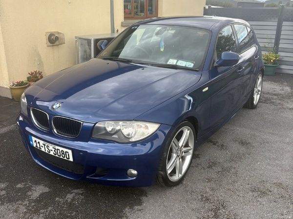 BMW 1-Series Hatchback, Diesel, 2011, Blue