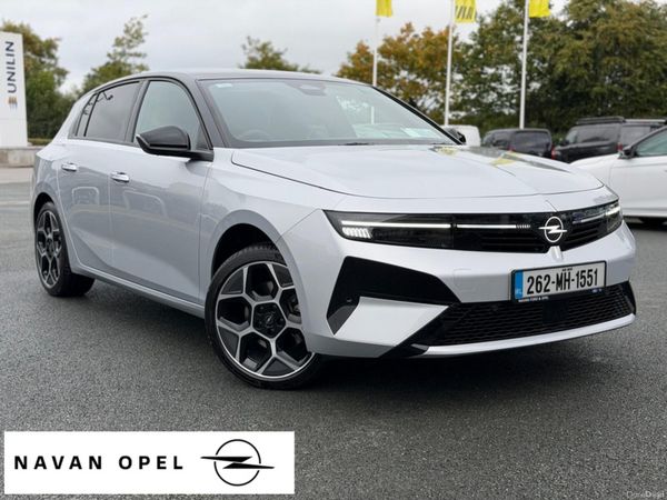 Opel Astra Hatchback, Diesel, 2026, Silver