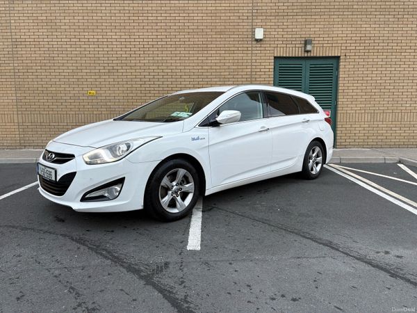 Hyundai i40 Estate, Diesel, 2011, White