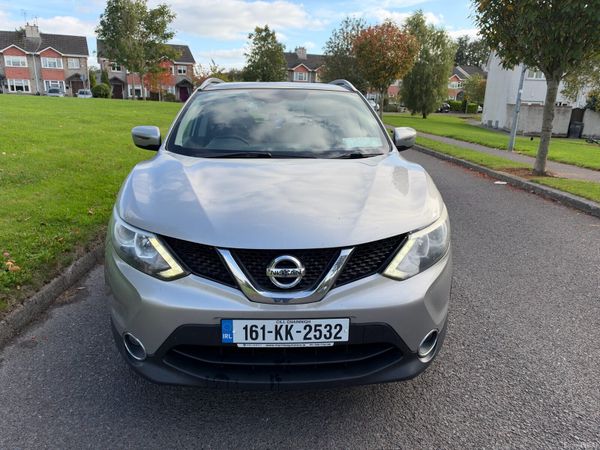Nissan Qashqai Hatchback, Petrol, 2016, Silver