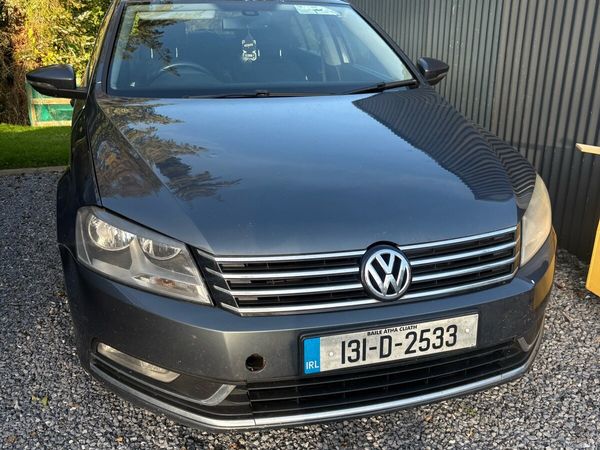 Volkswagen Passat Saloon, Diesel, 2013, Grey
