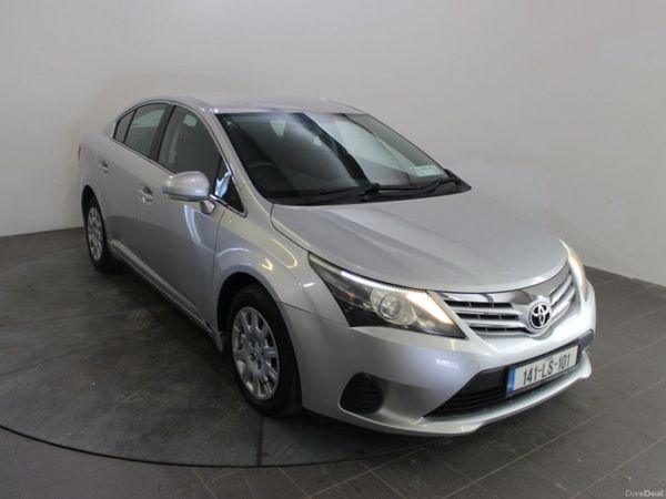 Toyota Avensis Saloon, Diesel, 2014, Silver