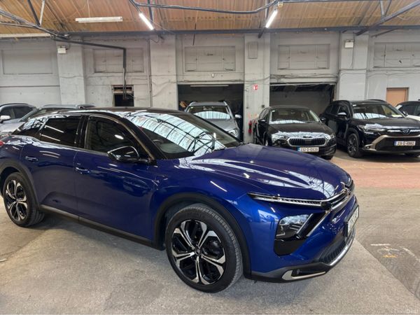 Citroen C5 X Estate, Petrol, 2023, Blue
