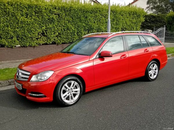 Mercedes-Benz C-Class Estate, Diesel, 2014, Red