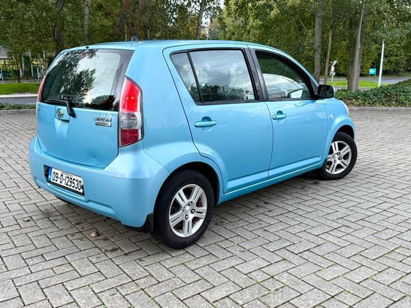 Daihatsu Sirion Hatchback, Petrol, 2009, Blue