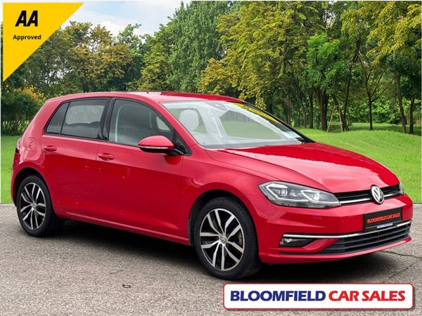 Volkswagen Golf Hatchback, Petrol, 2019, Red