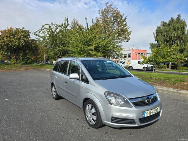 Vauxhall Zafira MPV, Diesel, 2011, Silver