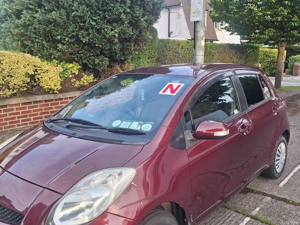 Toyota Vitz Hatchback, Petrol, 2010, Red