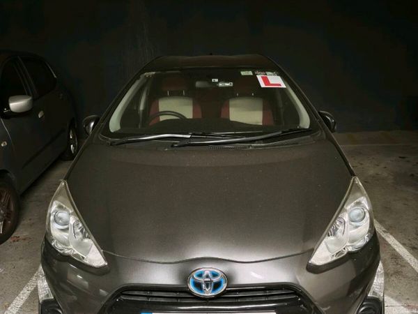 Toyota Aqua Hatchback, Petrol Hybrid, 2015, Grey