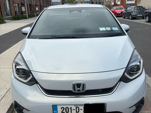 Honda Fit Hatchback, Petrol Hybrid, 2020, White
