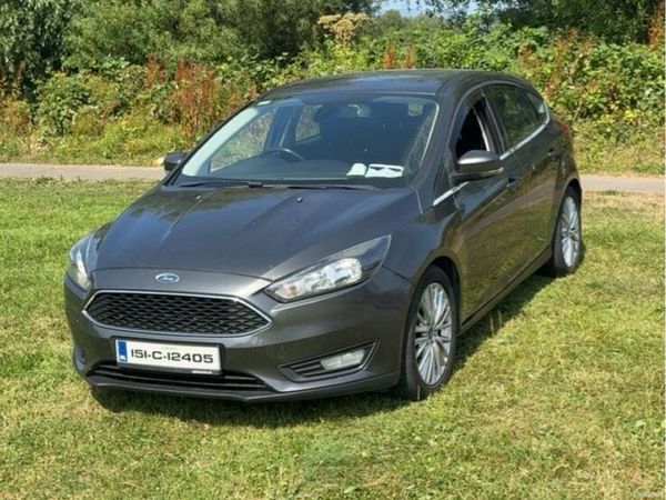 Ford Focus Hatchback, Diesel, 2015, Grey