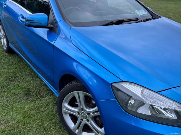 Mercedes-Benz A-Class Hatchback, Petrol, 2013, Blue