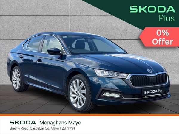 Skoda Octavia Hatchback, Diesel, 2022, Blue