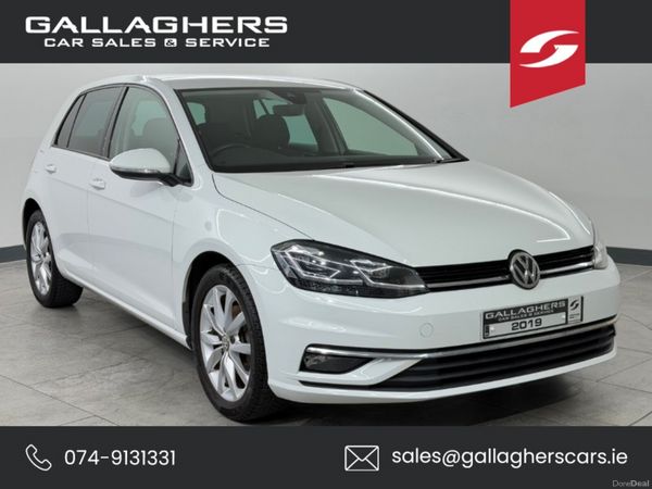 Volkswagen Golf Hatchback, Petrol, 2019, White