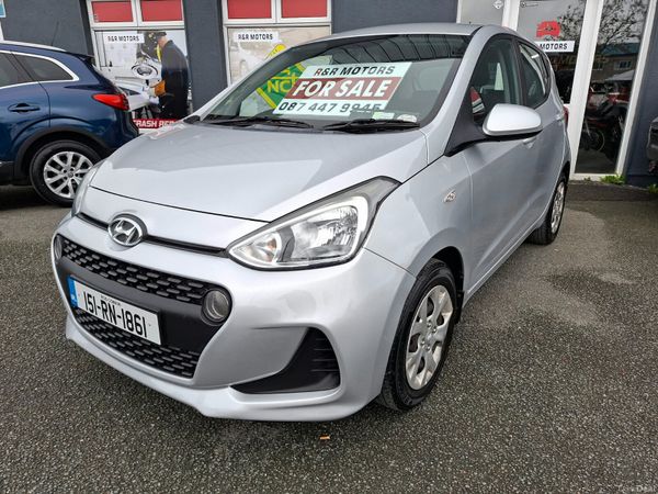 Hyundai i10 Hatchback, Petrol, 2015, Silver