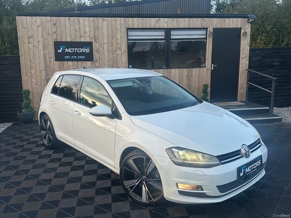Volkswagen Golf Hatchback, Petrol, 2014, White