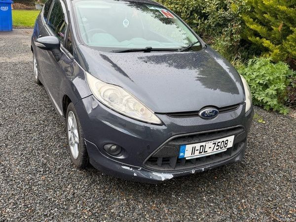 Ford Fiesta Hatchback, Diesel, 2011, Grey