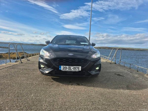 Ford Focus Hatchback, Diesel, 2020, Black