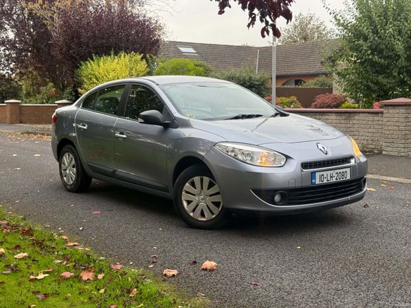 Renault Fluence Saloon, Diesel, 2010, Blue