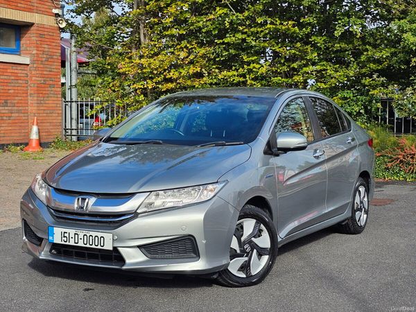 Honda Grace Hatchback, Petrol Hybrid, 2015, Silver