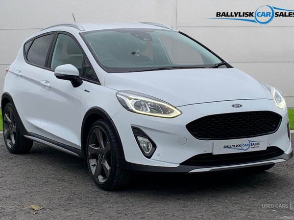Ford Fiesta Hatchback, Petrol, 2018, White