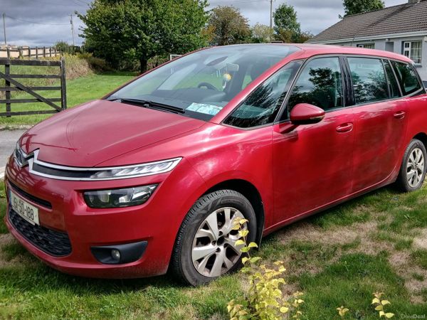 Citroen C4 Hatchback, Diesel, 2015, Red