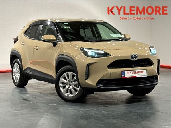 Toyota Yaris Cross SUV, Petrol Hybrid, 2023, Beige