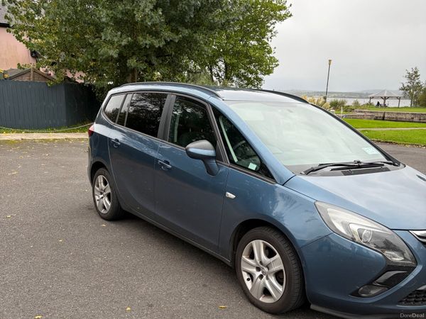 Vauxhall Zafira MPV, Diesel, 2015, Blue