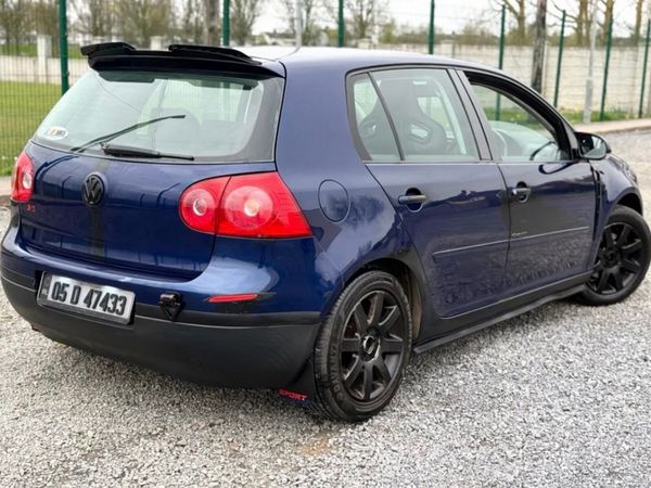 Volkswagen Golf Hatchback, Petrol, 2005, Blue