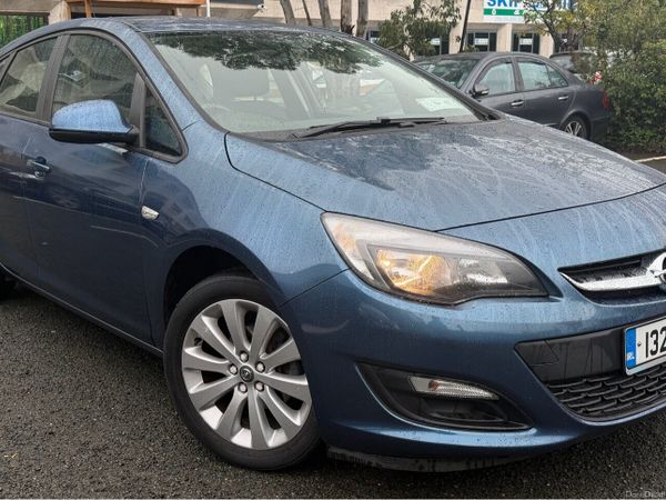 Opel Astra MPV, Petrol, 2013, Blue