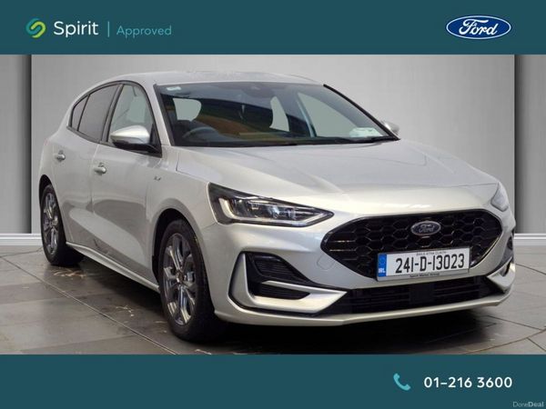 Ford Focus Hatchback, Petrol, 2024, Grey