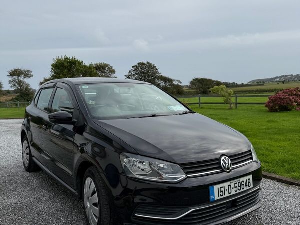 Volkswagen Polo Hatchback, Petrol, 2015, Black