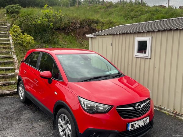 Opel Crossland X SUV, Petrol, 2018, Red