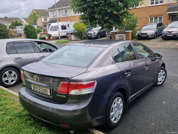 Toyota Avensis Saloon, Diesel, 2010, Grey